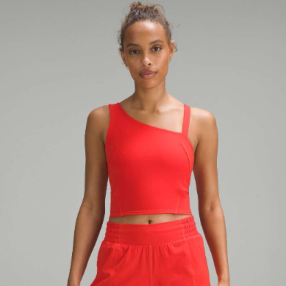 NWT Lululemon Asymmetrical Tennis Tank Top - Size 12
